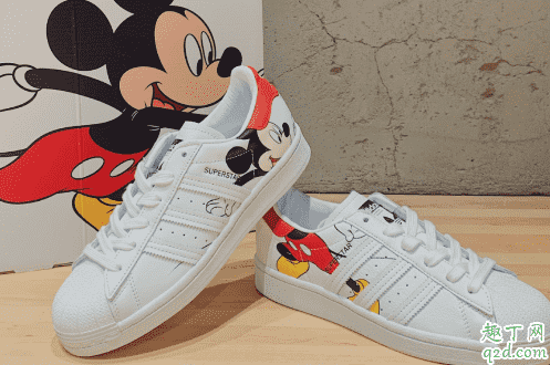 Adidas迪士尼米奇2020限量款在哪買 阿迪達(dá)斯米奇聯(lián)名貝殼頭多少錢(qián)2