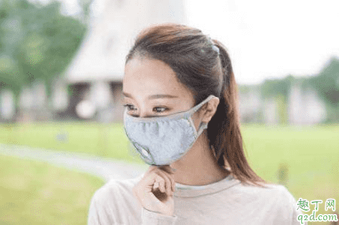 為什么戴口罩臉部容易過(guò)敏 戴口罩臉部過(guò)敏怎么辦3