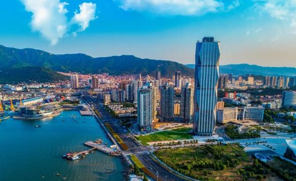連云港新浦區(qū)現(xiàn)在叫什么區(qū)？我國連云港地區(qū)是什么氣候